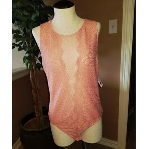 Cream/pink Bodysuit